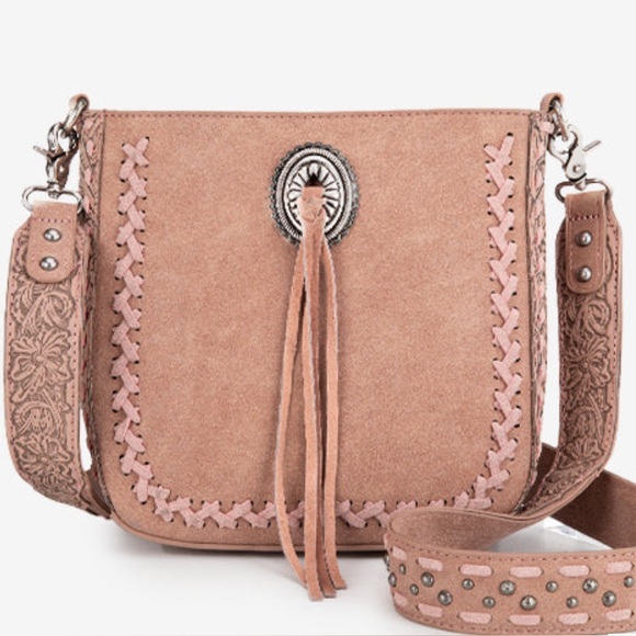 Montana West Handbags - Montana West Western Messenger Bag